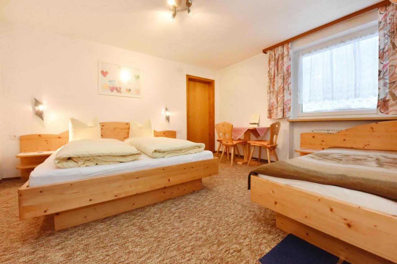 Pension Piz Buin Partenen Exteriér fotografie