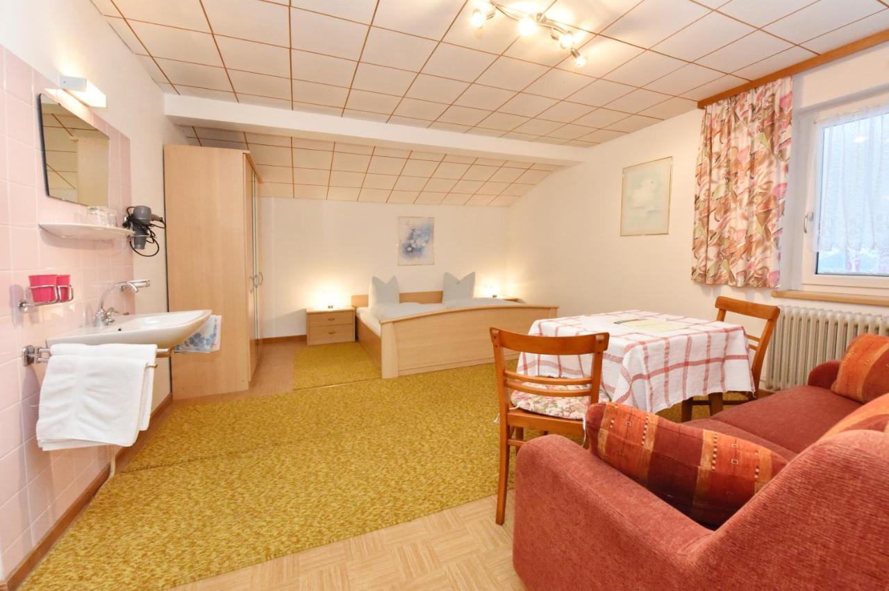 Pension Piz Buin Partenen Exteriér fotografie